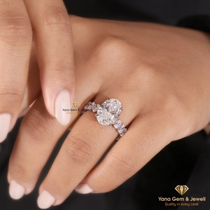 Bague de fiançailles pour femme en or massif 14 carats avec diamant CVD cultivé en laboratoire de 4,00 carats, taille ovale, sertissage éternité, couleur F, clarté VVS2, certifié IGI - Product Image 4