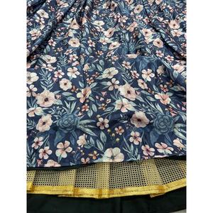 Hermosa Impresión digital Lehenga Choli para fiestas de graduación - Product Image 4