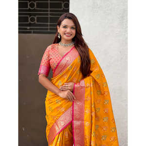 Sari Patola Ikkat en soie douce Zari tissée couleur moutarde Elite Weaves avec tissages contrastés, robes de soirée élégantes 600g - Product Image 5