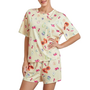 กางเกงขาสั้นลำลองสำหรับผู้หญิง พิมพ์ลายแบบซับลิเมชั่น ดีไซน์กระเป๋าข้างเอวปรับได้ เหมาะสำหรับออกกำลังกายและสวมใส่ทั่วไป - Product Image 2