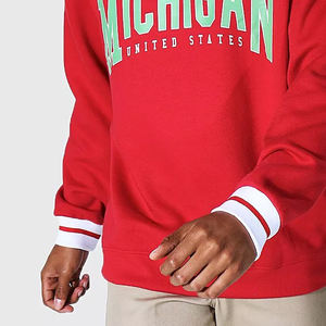 Sudadera con capucha de forro polar clásico EverWarm para hombre – Calidez acogedora para uso diario. - Product Image 2