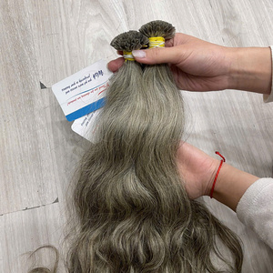 Extensiones de Cabello Humano Vietnamita Virgen Premium, Ondulado, con Punta de Queratina, Color Gris, Venta al Por Mayor - Product Image 5