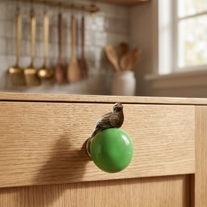 Pomo de Vidrio Verde para Mueble con Soporte para Pájaros de Bronce, Diseño Moderno, Ecológico, Fácil Instalación, Tirador para Cajón de Cocina - Product Image 3
