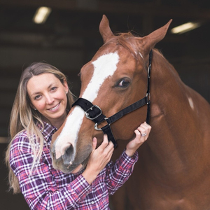 Horse <b>Head</b> Collar Adjustable Thickened Halter Bridle Comfortable Durable Riding Racing Training Rope Nylon Western Saddle <b>Style</b> - Product Image 5