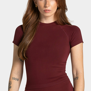 Camiseta Informal Negra para Mujer, Corte Ajustado, Cuello Redondo, Manga Corta, Elegante y Versátil, Top de Otoño - Product Image 1