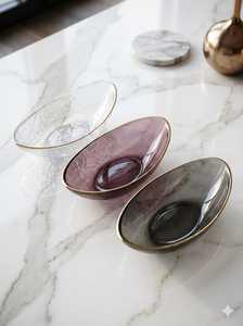 Offre Spéciale – Bol de Service Irrégulier en Verre Transparent à Coupe Inclinée, Design Luxe Écologique, pour Fruits et Salades, avec Grain Martelé - Product Image 4