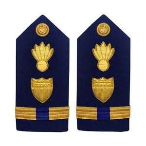 Platillos de hombro personalizados con su propio diseño, hechos en Pakistán, de color sólido para uniforme. - Product Image 4