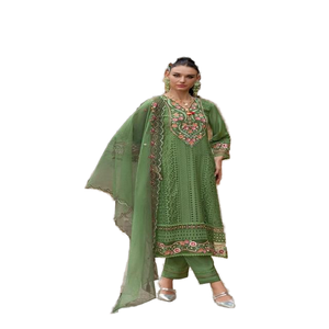 Magnifique ensemble Kurti, pantalon et dupatta en mousseline pure imprimée, pour occasions spéciales, avec broderies à la main et Kantha, et accessoires, prix de gros - Product Image 1