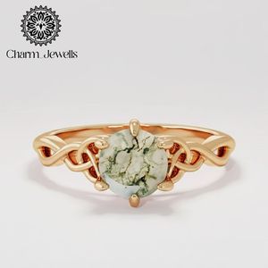 แหวนหมั้นผู้หญิง Charm_Jewells วินเทจ เงินแท้ ประดับเพชรโมอิสซาไนต์ทรงคุชชั่น ตัวเรือนลายพืชแบบหนามเตย ได้รับการรับรองจาก IGI - Product Image 4