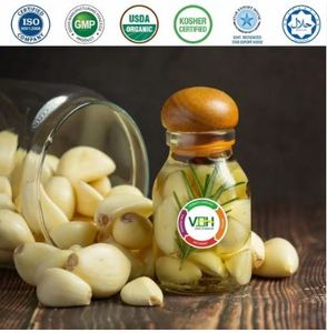 Huile d'ail de haute pureté, huile d'ail de qualité assurée pour la beauté naturelle et l'arôme alimentaire naturel à un prix raisonnable - Product Image 1