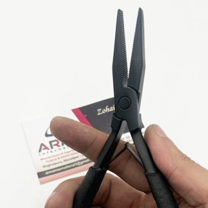 Pince à extensions capillaires à bout plat en acier inoxydable noir mat, multifonctionnelle, avec logo personnalisé - Product Image 5