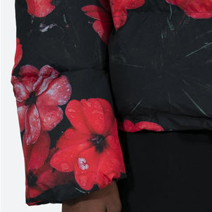 Chaqueta Acolchada con Estampado Floral Negro para Hombre, Cuello Alto, Cierre de Cremallera, Resistente al Viento, Abrigo Grueso de Invierno, Estilo Casual - Product Image 3