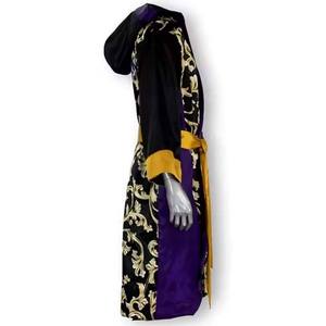 Robe à capuche respirante de haute qualité en polyester, motif floral noir et or, bordure violette, ceinture jaune, pour entraînement MMA/Kickboxing - Product Image 3