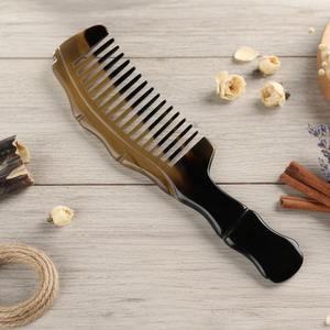 Peigne en corne naturelle fait main, respectueux de l'environnement, pour démêler les cheveux, lisser les cheveux et masser le cuir chevelu - Product Image 1