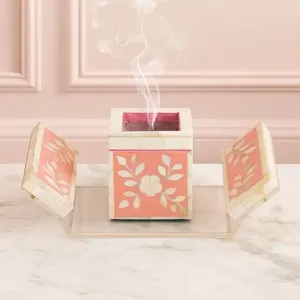 Quemador de Incienso Artesanal de Resina con Diseño Personalizado de Sándalo Indio, Difusor con Patrón Blanco y Marrón para Todas las Estaciones - Product Image 4
