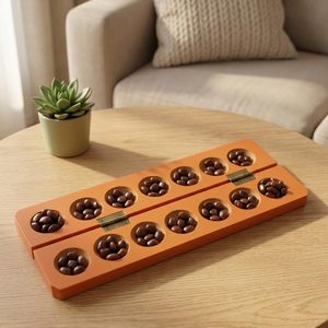 Plateau de jeu Mancala en bois vert 15,5x7 pouces, design traditionnel peint - Product Image 5