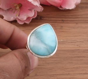 Anillo de Larimar Natural al por Mayor, Anillo de Plata de Ley Hecho a Mano con Engaste Clásico en Bisel, Anillo de Boda para Mujer, Regalo - Product Image 6