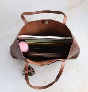 Sac à bandoulière en cuir véritable fait main, sac à main vintage pour femmes, sac à main de luxe - Product Image 2