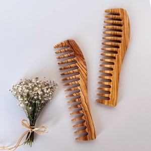 Peigne en bois fait main le plus vendu, à dents fines, pour un coiffage soigné et l'entretien de la barbe, peigne en bois naturel - Product Image 4