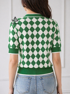 HMR Alpha |   Kapa |   Broderie Alpha Soror, vêtements en tricot personnalisés pour femmes, vert et blanc, cardigan en tricot brodé pour femmes, pull de sororité - Product Image 3