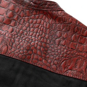 Gilet de motard en cuir rouge gaufré façon croco pour homme, gilet de moto avec compartiment dissimulé, gilet en cuir de vachette de qualité supérieure - Product Image 3