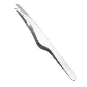 Wholesale Stainless Steel Slanted Tip Durable Precision Eyebrow Tweezers Beauty <b>Makeup</b> <b>Tool</b> - Product Image 5