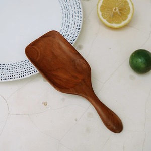 Cuchara de Madera de Mango Hecha a Mano, Utensilio de Cocina Natural, Accesorio Rústico para Cocinar y Servir, Ecológico, Regalo de Boda - Product Image 2