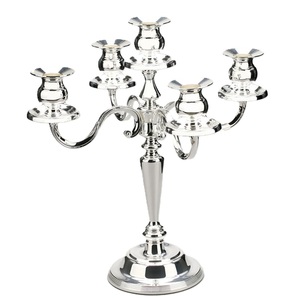 Candélabre 5 branches en argent antique, style baroque, élégant, pour centre de table de mariage ou salle à manger, décoratif et orné - Product Image 3