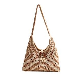 Sac Hobo Vintage Fait Main en Coton Léger au Crochet, Sac à Bandoulière Bohème Noir et Blanc avec Lettres Tricotées, Sac Fourre-Tout d'Été Artisanal pour la Plage - Product Image 1