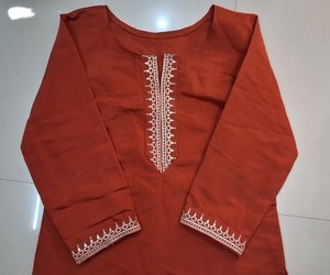 Kurti naranja de algodón romano de lujo con bordado a mano para mujer - Product Image 2