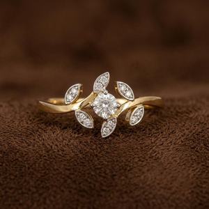 แหวนเพชรทรงกลมแบบคลัสเตอร์ ดีไซน์ใบไม้  ทองคำแท้ 14K  เพชรเพาะเลี้ยง  สำหรับคนรักธรรมชาติ  เหมาะสำหรับงานแต่งงาน  งานเลี้ยง  ของขวัญสำหรับเธอ - Product Image 1