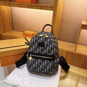 Hot-Selling Luxury Vintage Geometric Unisex <b>Backpack</b> 2026 New Fashion <b>Canvas</b> Zipper Closure Portable Square Large Capacity - Product Image 1