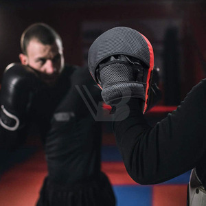 แผ่นรองฝึกซ้อมมืออาชีพสำหรับการฝึกซ้อมมวยและ MMA  โลโก้สั่งทำได้  หนัง PU กันลื่น ป้องกันการกระแทก - Product Image 6