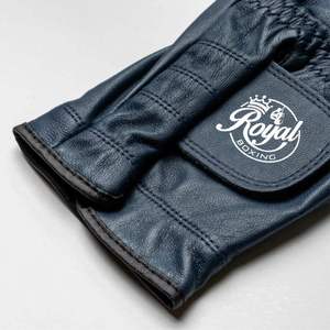 ถุงมือหนังแท้คุณภาพพรีเมียมสำหรับกอล์ฟ Royal Boxing สำหรับผู้หญิงและผู้ชาย สายรัดข้อมือปรับได้ ใช้ได้ทั้งมือซ้ายและขวา  แบบสั่งทำพิเศษ - Product Image 3