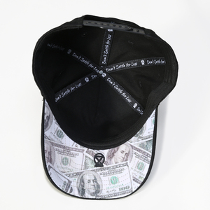 Gorra de Béisbol Unisex de 6 Paneles Huzu Enterprises con Logotipo de Dibujos Animados Bordado, Ajustable con Cierre a Presión, Color Crema y Negro, de Algodón Satinado con Ojales - Product Image 5