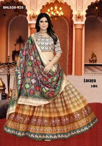 Vêtements ethniques de haute qualité, tendance, en soie Dola avec impression numérique, ensemble Lehenga Choli & Dupatta, fabricant d'Inde - Product Image 4