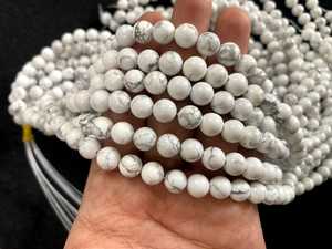 ลูกปัดหินฮาวไลท์สีขาวทรงกลม 8 มม. สำหรับทำสร้อยข้อมือ อุปกรณ์งานฝีมือเครื่องประดับ - Product Image 1