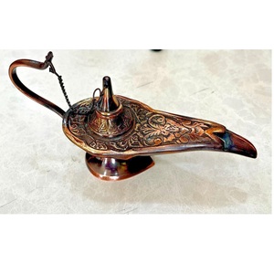 Lámpara de Aceite Antigua de Aladino, Artesanía en Latón, Elegante Pieza Decorativa Vintage para Decoración del Hogar, Regalo - Product Image 4