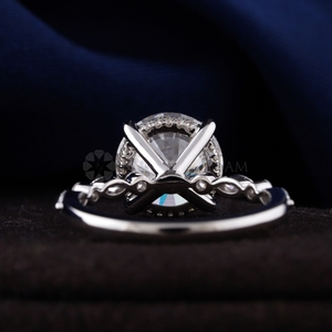Bague en diamant rond pavé très demandée, diamant de laboratoire, alliance en diamant fin pour femmes, provenant d'un fournisseur indien - Product Image 2