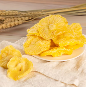 Rodajas de Piña Seca Suave, Deliciosa Fruta Seca Tropical Exótica de Fábrica, Lista para Comer, Empaquetada a Granel - Product Image 1