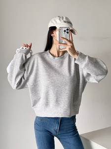 เสื้อสเวตเชิ้ตคอกลมผู้หญิง สีพื้น แขนยาว ผ้าถักผสมฝ้าย สวมใส่สบาย ระบายอากาศได้ดี ทรงปกติ - Product Image 4