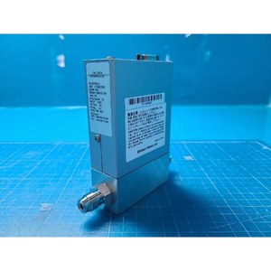 Hitachi Metals FC-R7700CD N2 3000SCCM เครื่องควบคุมการไหลของมวล ผลิตในประเทศญี่ปุ่น สภาพใช้งานได้ตามที่ อะไหล่อุปกรณ์เซมิคอนดักเตอร์รุ่นเก่า - Product Image 3
