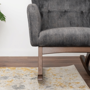 Sedia a Dondolo in Legno Massello Alistair, Elegante Arredamento per Soggiorno - Product Image 6