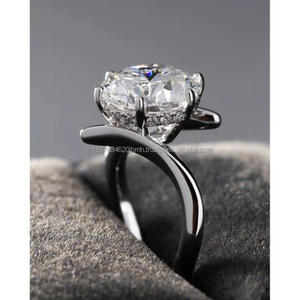 Anillo de Diamantes de Corte Redondo en Oro Blanco, Hermoso y Elegante Anillo de Compromiso para Mujer, Joyería Fina de Lujo Premium, Regalo para Ella, Boda - Product Image 3
