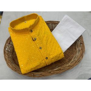 Conjunto de Pijama Kurtavec Tradicional de Rayón en Amarillo - Product Image 1