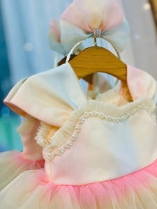 Vestido sin mangas para niñas con múltiples capas de gasa brillante en colores del arcoíris, decorado con un lazo, apto para ODM/OEM - Product Image 3