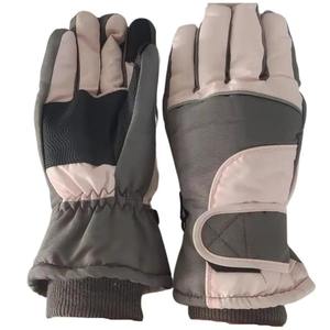 Guantes de Esquí Térmicos Impermeables de Primera Calidad, Manoplas de Esquí de Cuero Resistentes al Viento para Niños, Guantes de Esquí Cómodos para Deportes y Conducción - Product Image 1