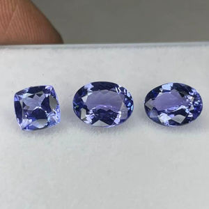 Lot de 3 Tanzanites Bleues Naturelles - Tailles Ovale et Coussin pour la Fabrication de Bijoux 3.85CTS - Product Image 1