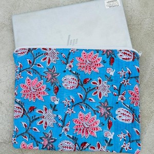 Bohemian Quilted Cosmetic Bag With Zipper Closure Animal Print And Floral Designs <b>Medium</b> Size Portable Travel Case - Product Image 3