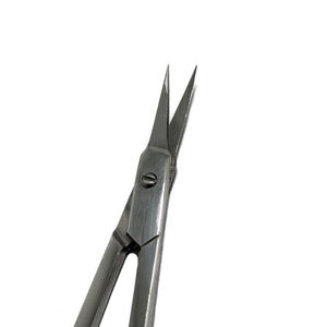 Ciseaux à ongles allemands en acier inoxydable avec lames courbées et affûtées pour manucure, soin des cuticules et nail art - Product Image 6